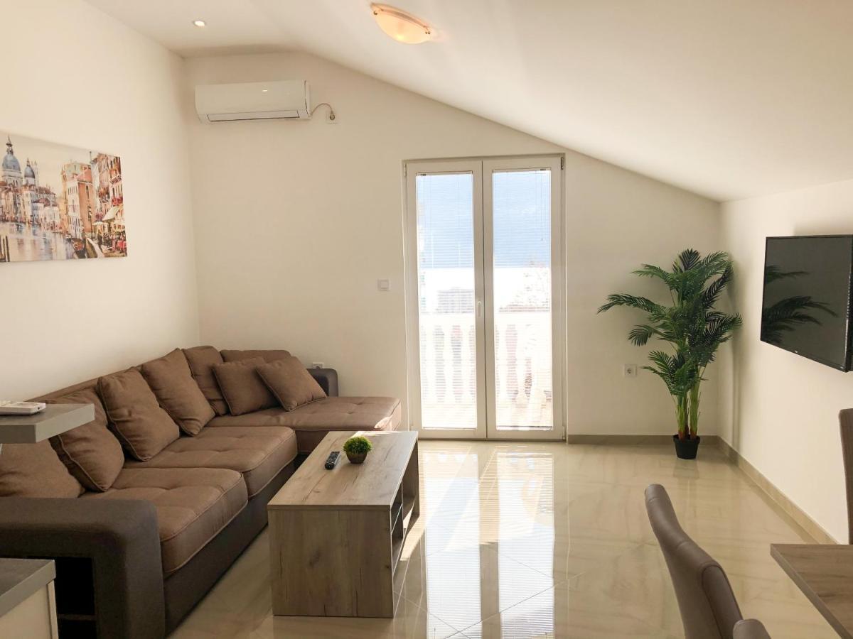 Ferienwohnung Viktor Herceg Novi Exterior foto