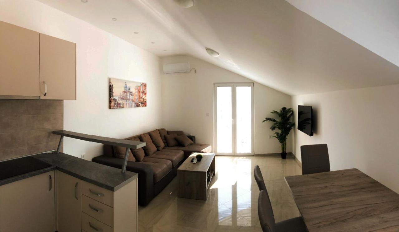 Ferienwohnung Viktor Herceg Novi Exterior foto
