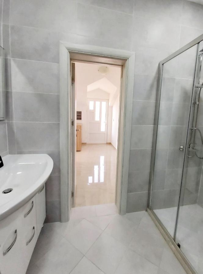 Ferienwohnung Viktor Herceg Novi Exterior foto