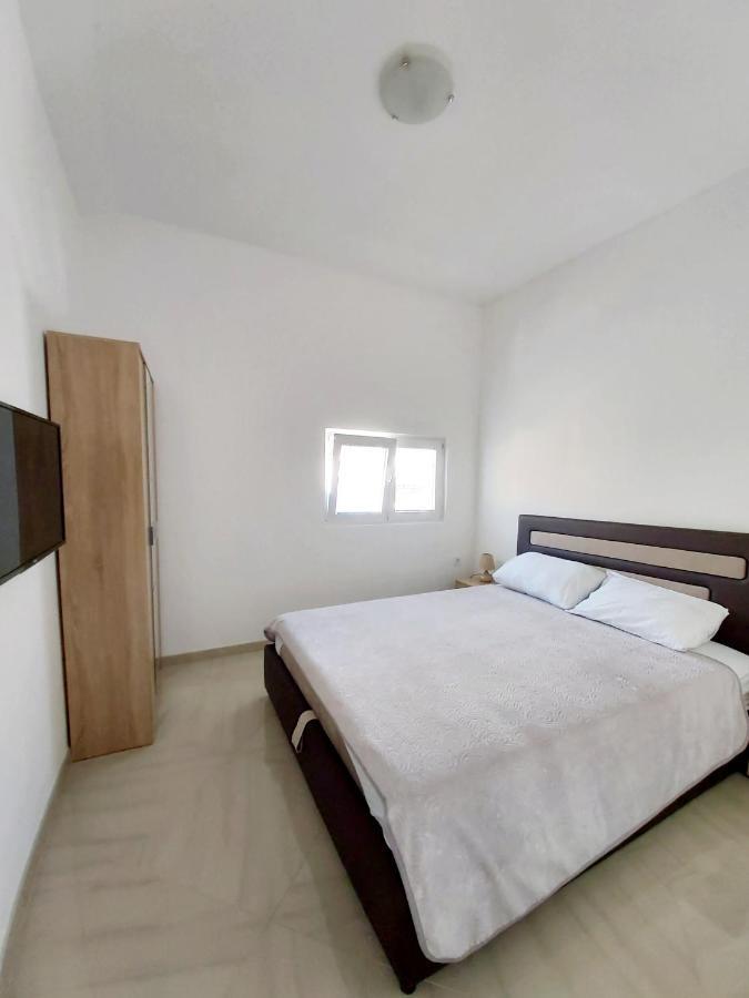 Ferienwohnung Viktor Herceg Novi Exterior foto