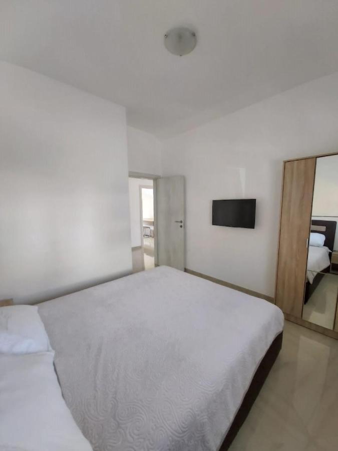 Ferienwohnung Viktor Herceg Novi Exterior foto